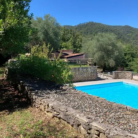 Casa vacanze Break The Ice Corvara (Liguria)